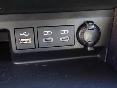 2023 Toyota Highlander Hybrid Bronze Edition