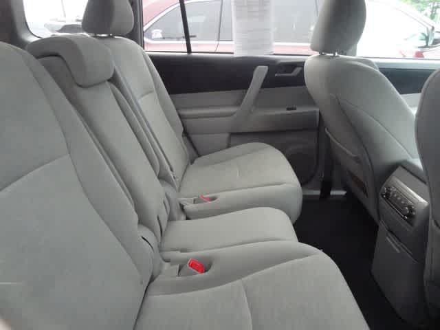 2013 Toyota Highlander Plus