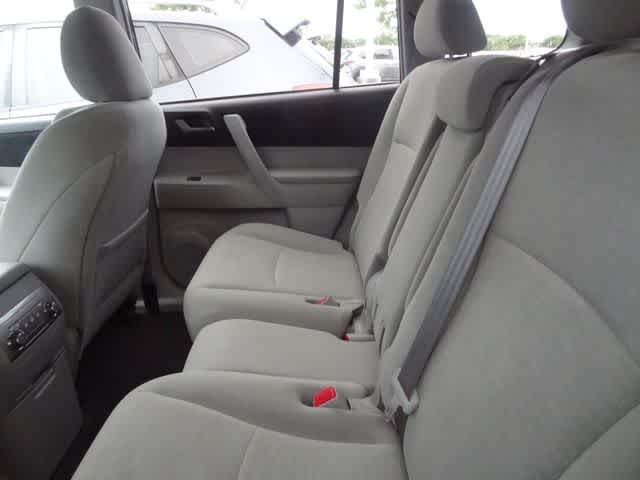 2013 Toyota Highlander Plus