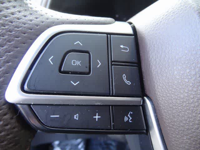 2023 Toyota Sienna Platinum