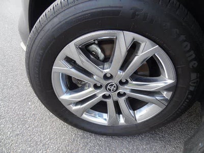 2023 Toyota Sienna Platinum