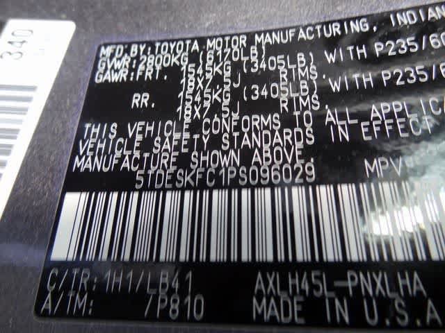 2023 Toyota Sienna Platinum