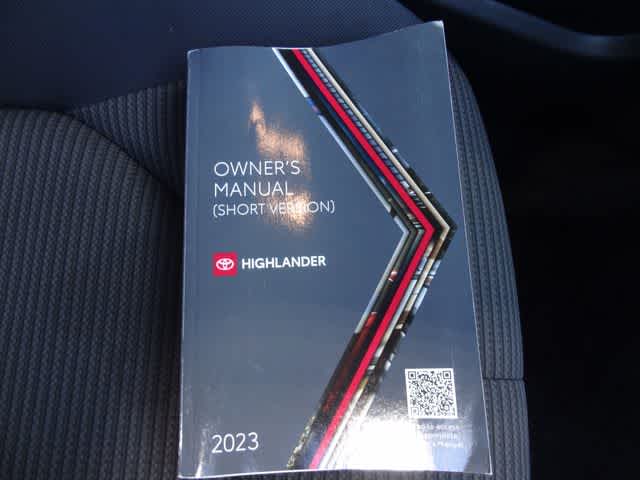 2023 Toyota Highlander L