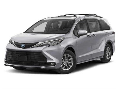 2025 Toyota Sienna XLE