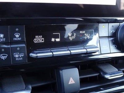 2023 Toyota Highlander Hybrid LE