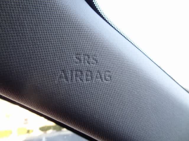 2023 Toyota Highlander Hybrid LE