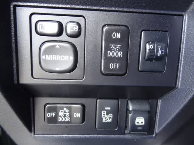 2017 Toyota Tundra Platinum