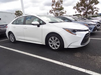 2025 Toyota Corolla LE