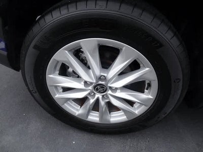 2025 Toyota Corolla Cross LE