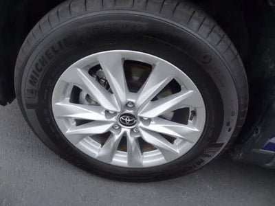 2025 Toyota Corolla Cross LE