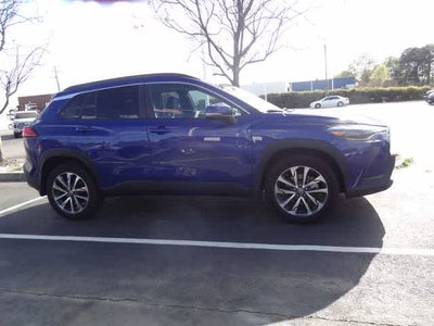 2023 Toyota Corolla Cross XLE