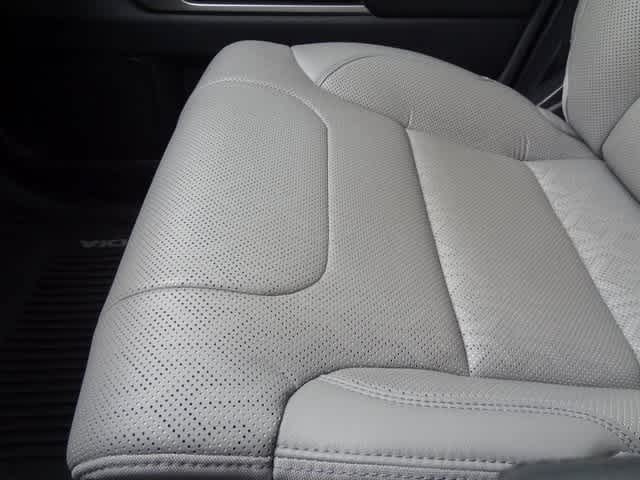 2023 Toyota Sequoia SR5