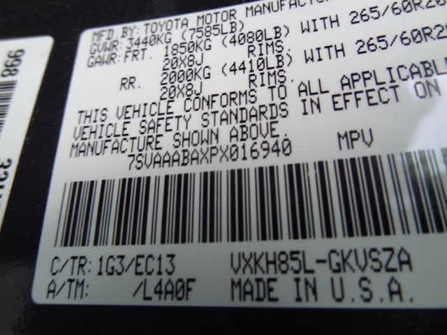 2023 Toyota Sequoia SR5