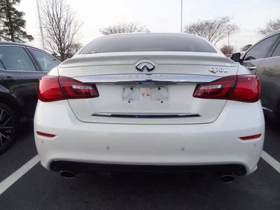 2018 INFINITI Q70L 3.7 LUXE