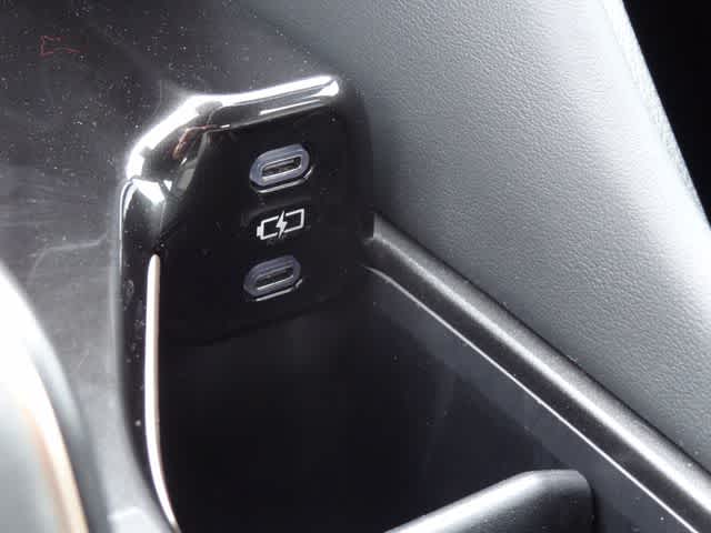 2025 Toyota Crown XLE