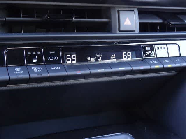 2024 Toyota Crown XLE