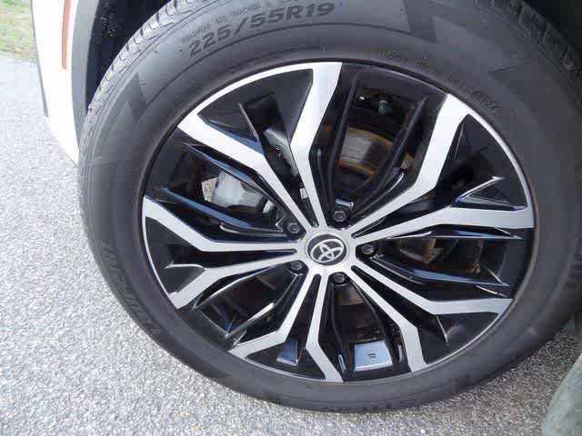 2024 Toyota Crown XLE