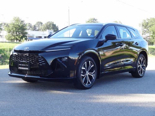 2025 Toyota Crown Signia XLE