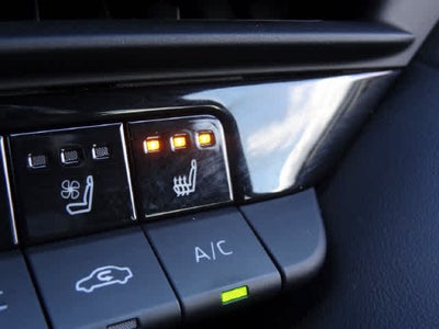 2025 Toyota Crown Signia Limited