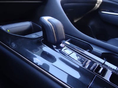 2025 Toyota Crown Signia Limited