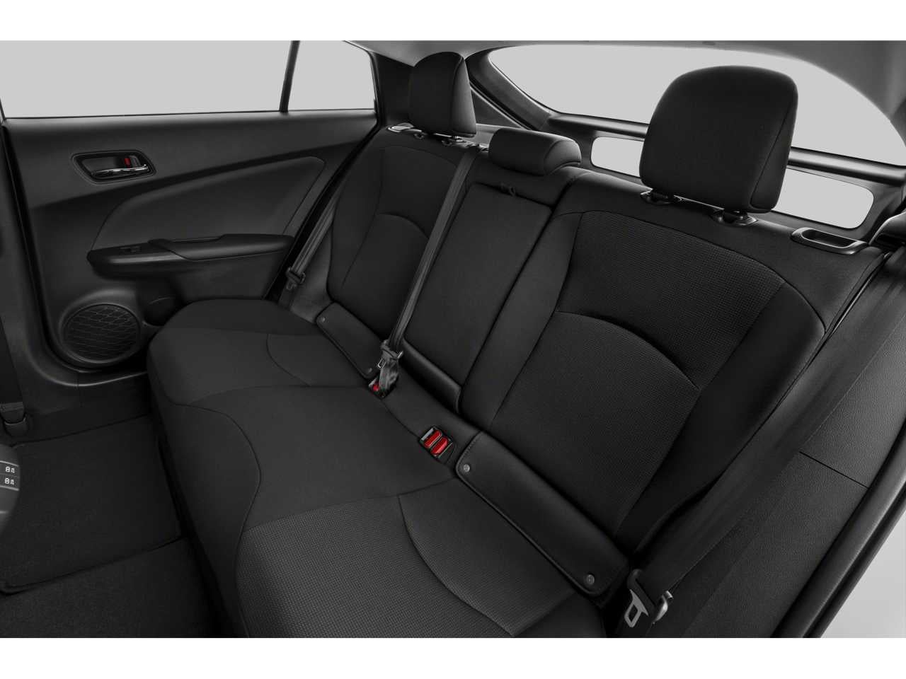 2022 Toyota Prius LE