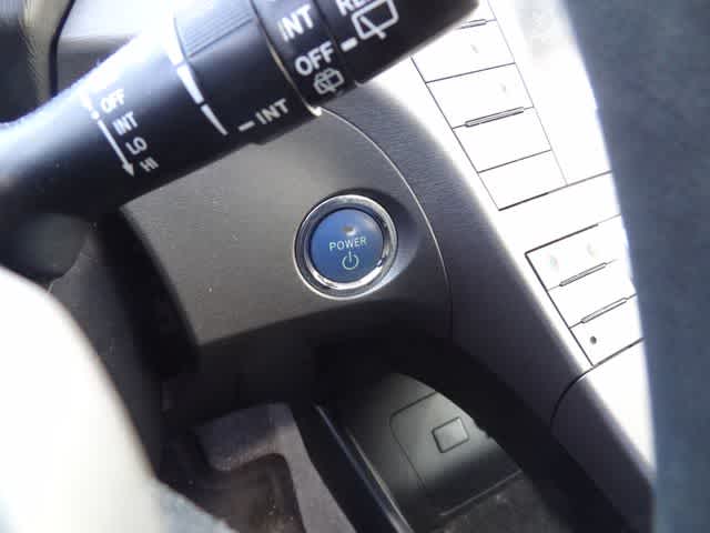 2014 Toyota Prius Four