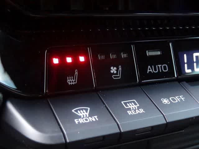 2024 Toyota Land Cruiser 4WD (Natl)