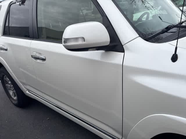 2013 Toyota 4Runner SR5