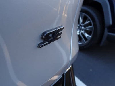 2024 Toyota RAV4 Prime SE