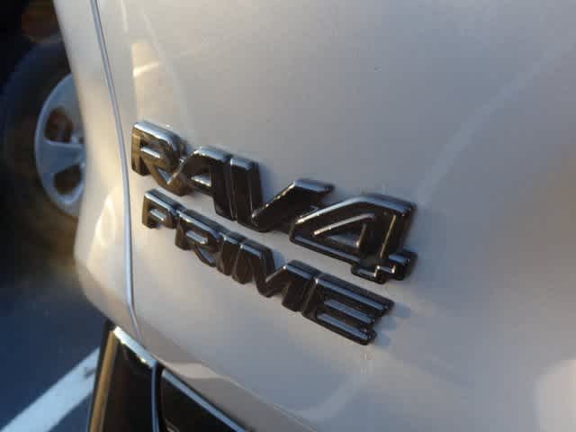 2024 Toyota RAV4 Prime SE