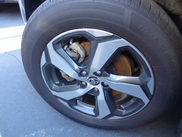 2024 Toyota RAV4 Prime SE