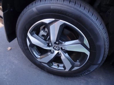 2024 Toyota RAV4 Prime SE