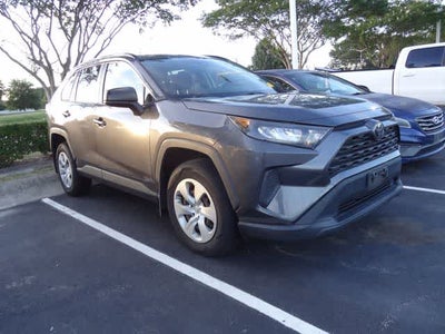 2019 Toyota RAV4 LE