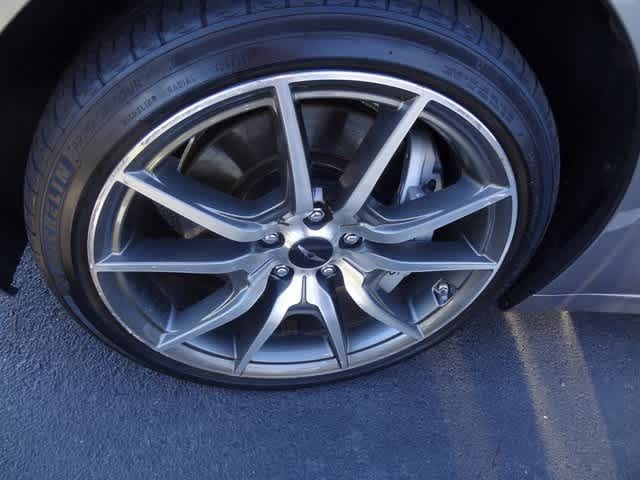 2024 Genesis G70 2.5T