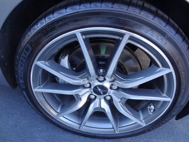 2024 Genesis G70 2.5T