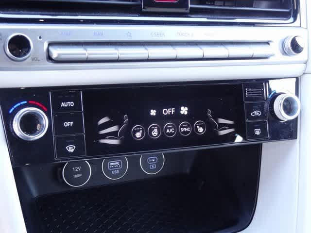 2024 Genesis G70 2.5T