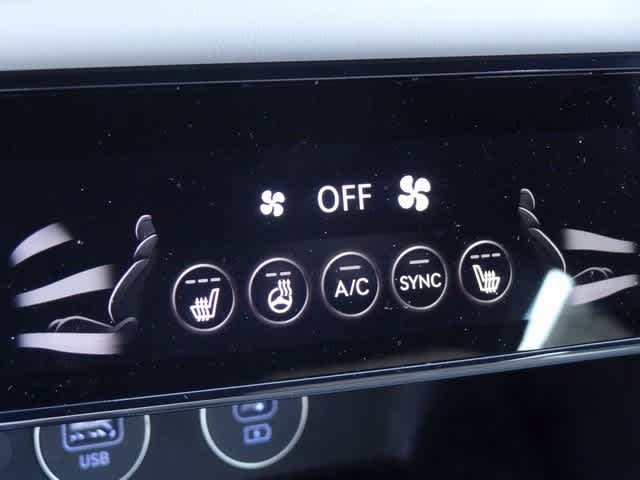 2024 Genesis G70 2.5T