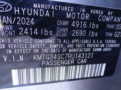 2024 Genesis G70 2.5T