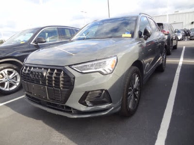 2023 Audi Q3 Premium
