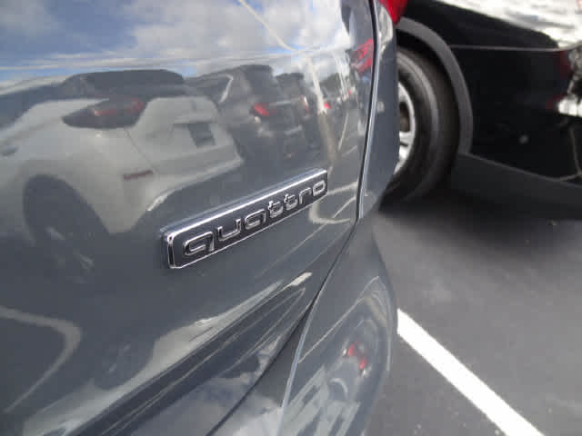 2023 Audi Q3 Premium