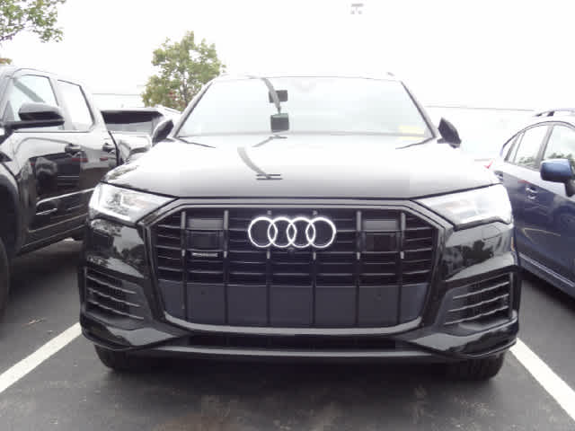2022 Audi Q7 Premium Plus