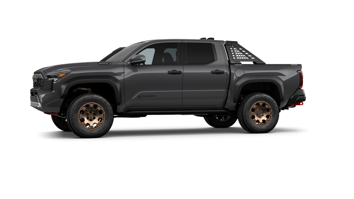 2025 Toyota Tacoma i-FORCE MAX Tacoma Trailhunter