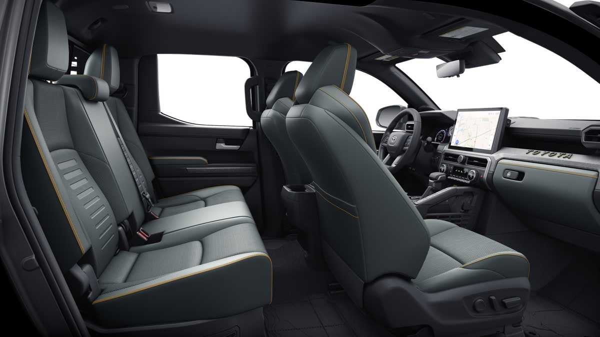 2026 Toyota Tacoma i-FORCE MAX Tacoma Trailhunter