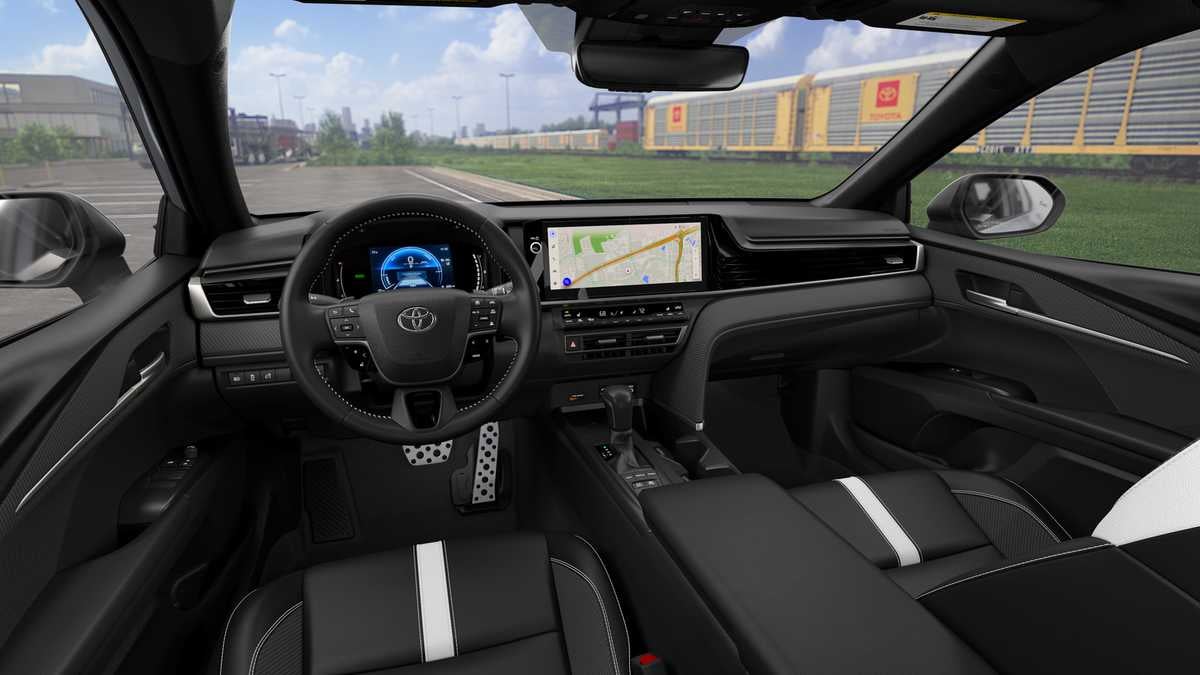 2026 Toyota Camry SE AWD