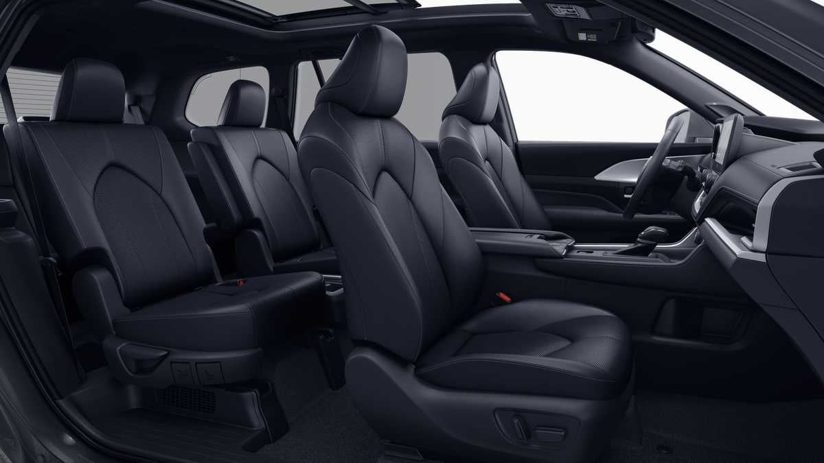 2026 Toyota Grand Highlander Hybrid Nightshade