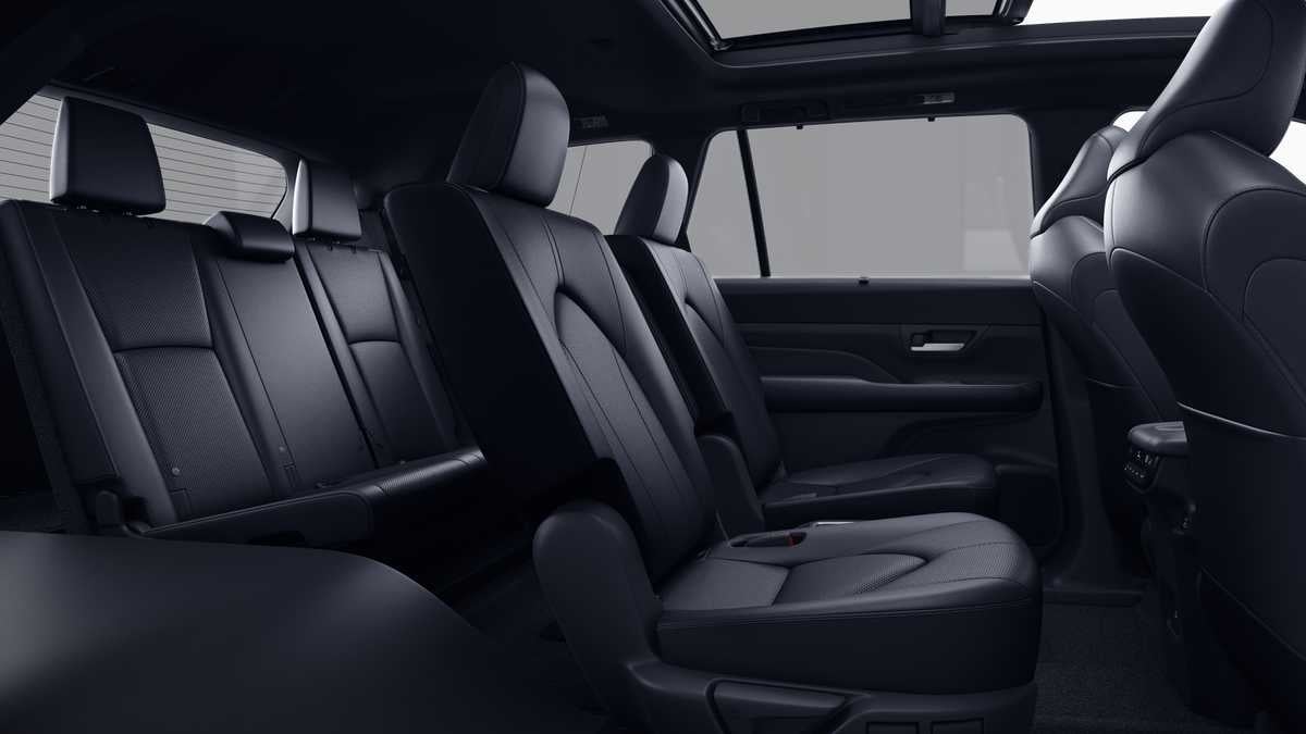 2026 Toyota Grand Highlander Hybrid Nightshade