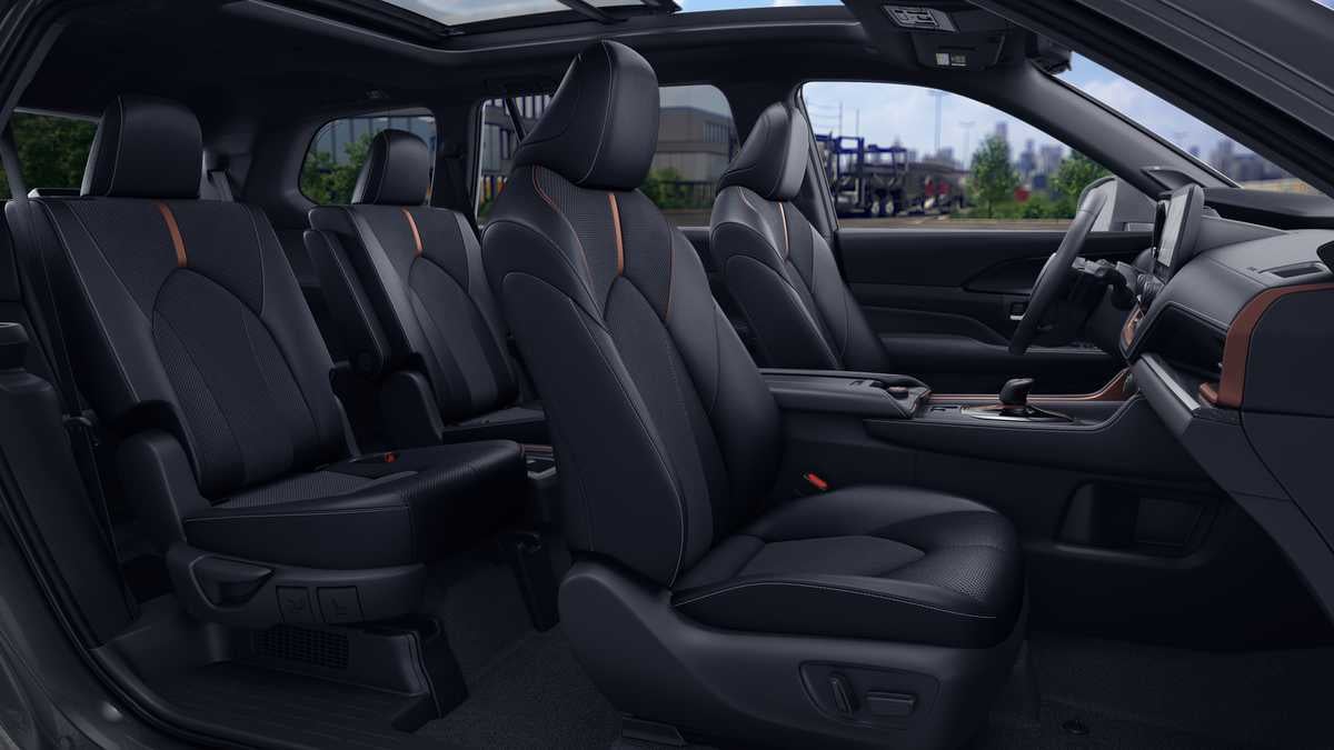2026 Toyota Grand Highlander Hybrid MAX Platinum