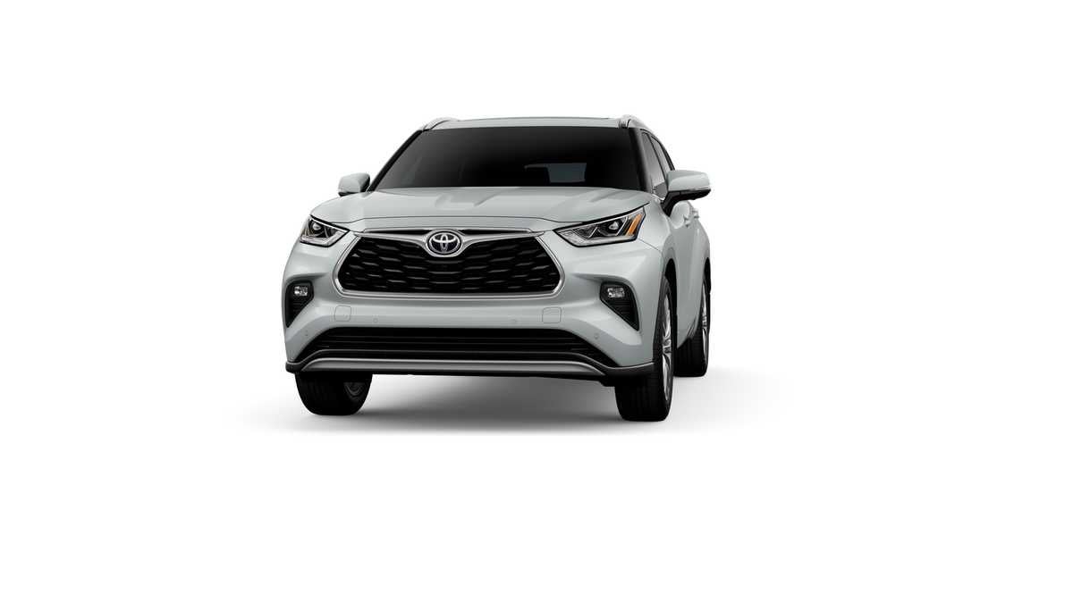 2026 Toyota Highlander Hybrid Platinum
