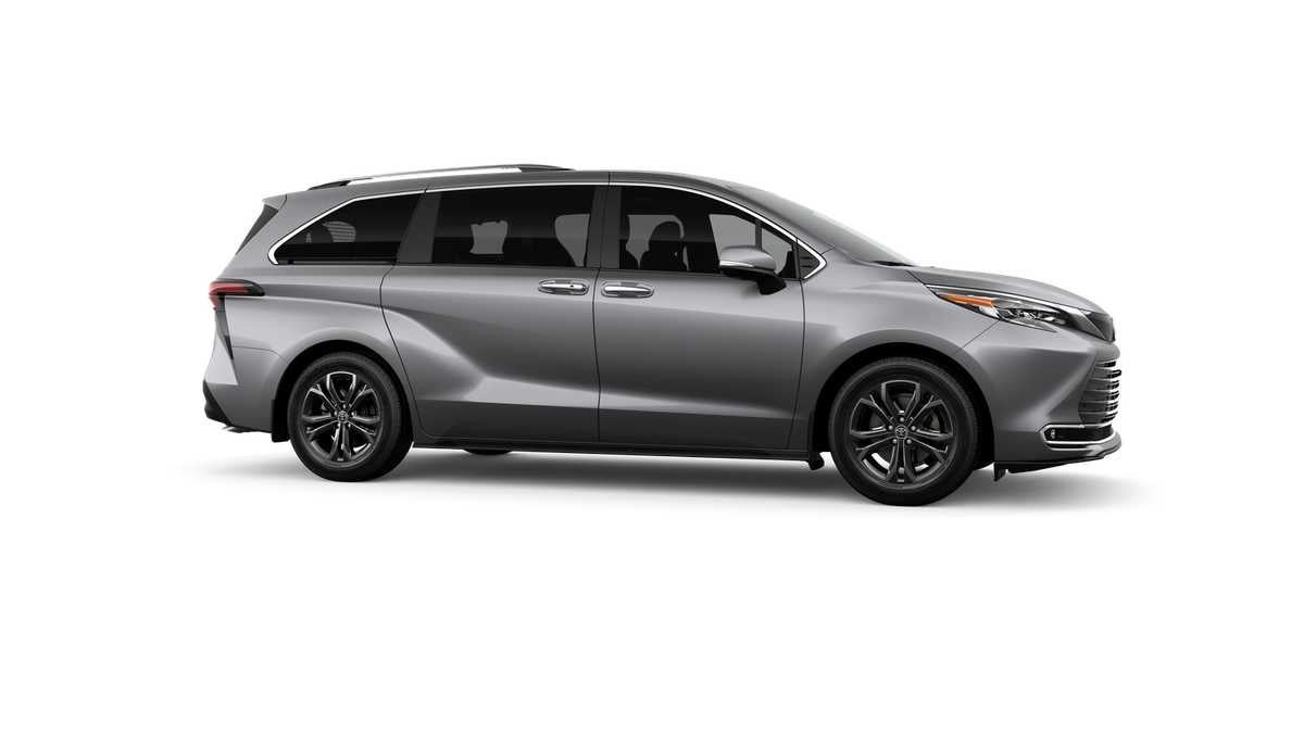2026 Toyota Sienna Platinum
