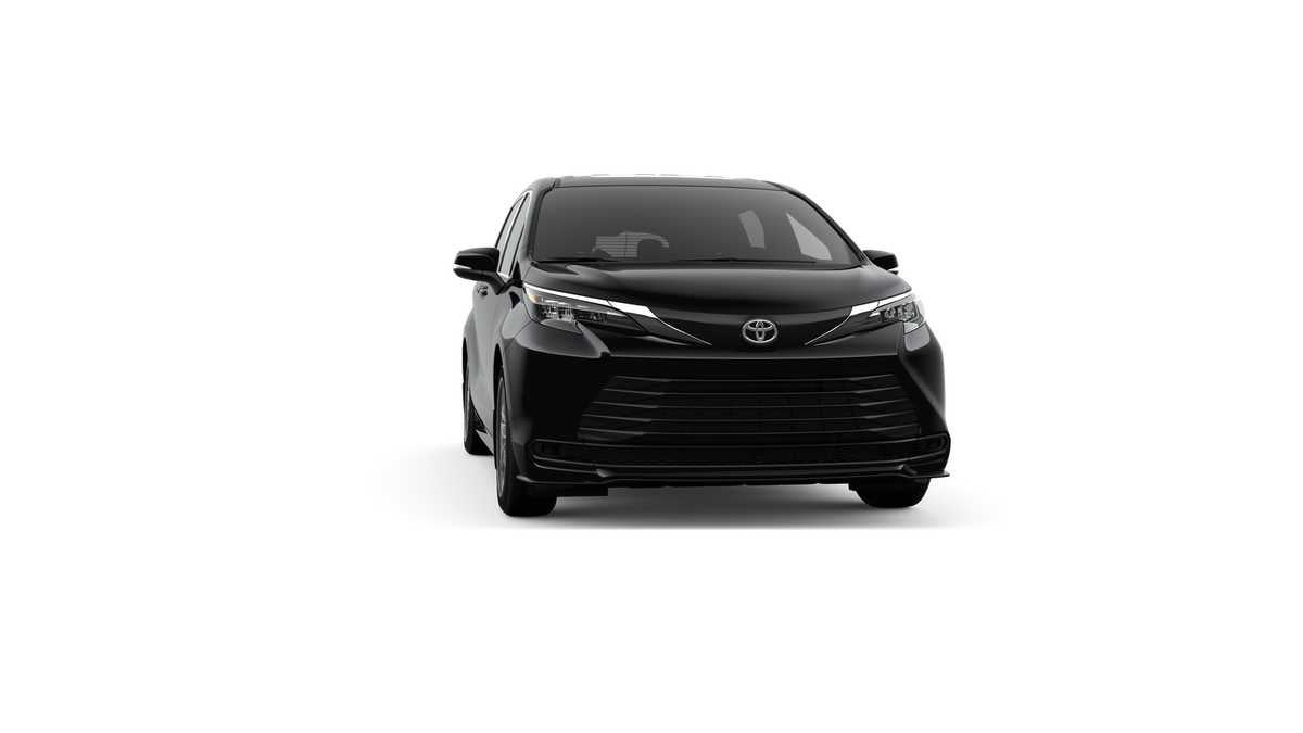 2026 Toyota Sienna LE